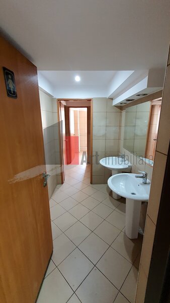 Piata Unirii, spatiu de birouri 525 mp de vanzare –