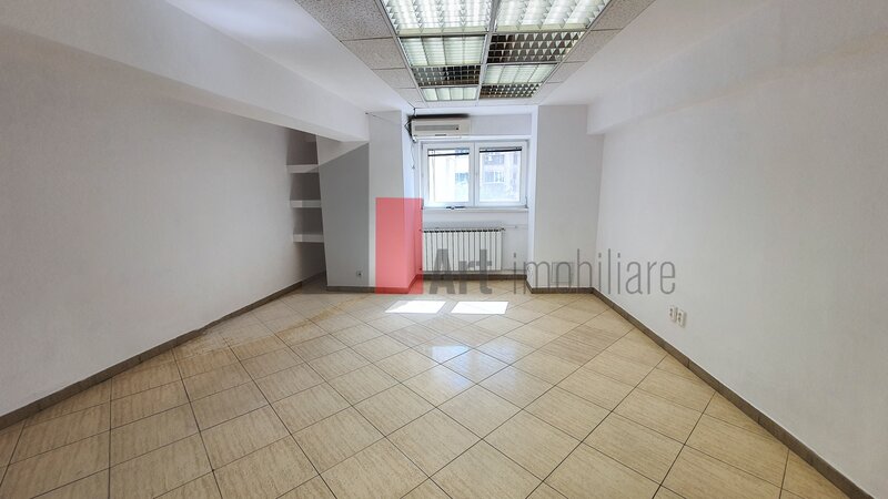 Piata Unirii, spatiu de birouri 525 mp de vanzare –